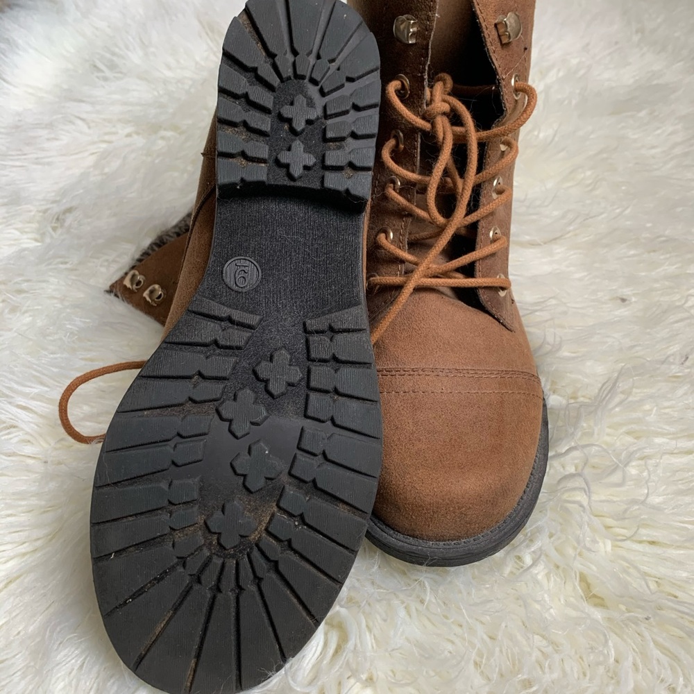 Zip up boots - Picture 4 of 4